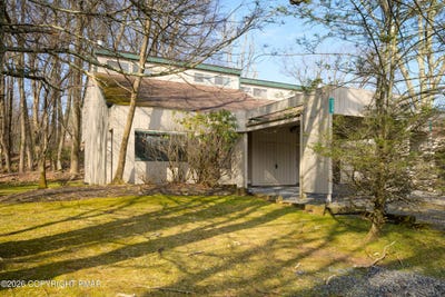 /international/us/238-evergreen-court-tannersville-pa-110108024116/