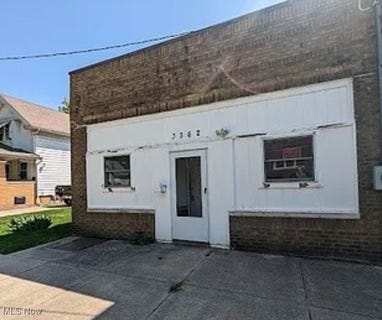 /international/us/3362-maple-street-toledo-oh-110101231615/?lang=en