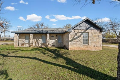 /international/us/205-8th-street-and-506-508-avenue-a-moody-tx-110104510188/