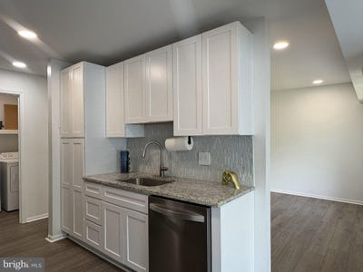 /international/us/9574-jayhawk-terrace-manassas-va-110108604311/