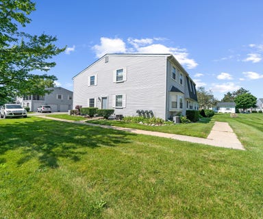 /international/us/245-lake-village-drive-walled-lake-mi-110101315164/?lang=en