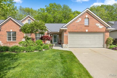 /international/us/12260-aleigha-drive-nw-grand-rapids-mi-110108173923/