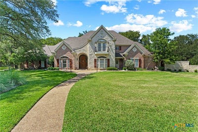 /international/us/300-salado-creek-place-salado-tx-110104056953/