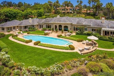 /international/us/14716-ladys-secret-drive-rancho-santa-fe-ca-110097902690/