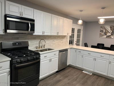 /international/us/479-cedar-avenue-west-long-branch-nj-110108474570/