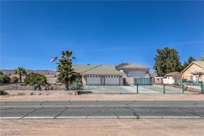 /international/us/3195-heyer-street-logandale-nv-110106923693/