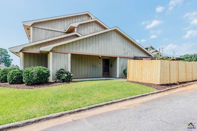/international/us/160-stoneridge-drive-warner-robins-ga-110109216919/