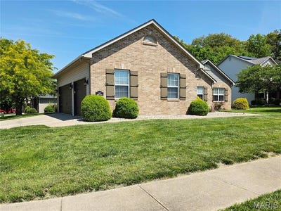 /international/us/1410-gambier-terrace-court-o-fallon-il-110107873126/