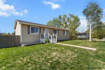 /international/us/1109-beverly-blvd-cheyenne-wy-110108340803/