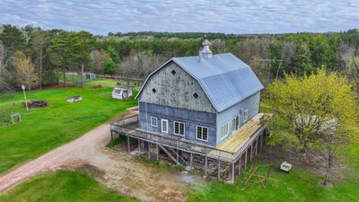 /international/us/w6358-county-road-h-wild-rose-wi-110107788065/