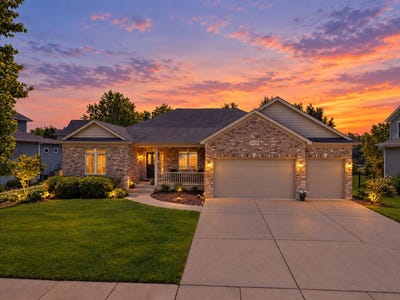 /international/us/24913-thornberry-drive-plainfield-il-110119965822/