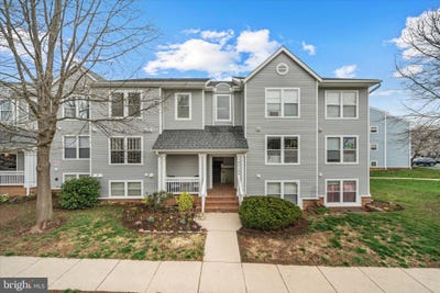 /international/us/44106-natalie-terrace-ashburn-va-110108150961/