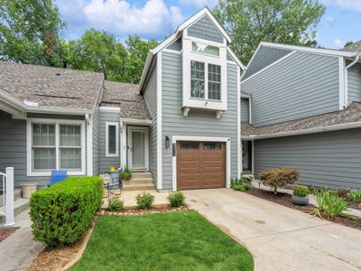 /international/us/8073-cobblestone-road-urbandale-ia-110101057900/?lang=de