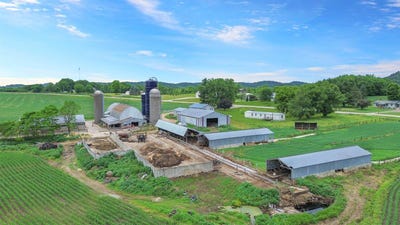 /international/us/w15599-state-highway-54-north-bend-wi-110108743437/