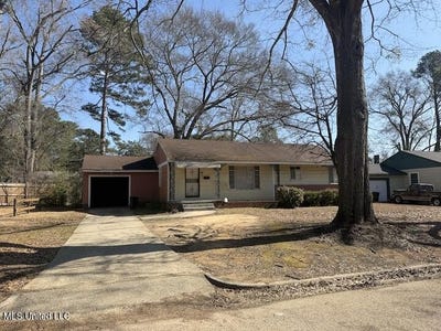 /international/us/1054-matthews-avenue-jackson-ms-110106075818/