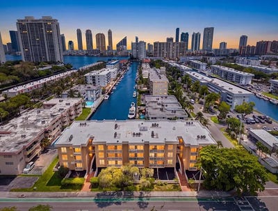/international/us/17051-ne-35th-avenue-north-miami-beach-fl-110110129792/