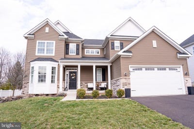 /international/us/423-juliana-way-perkasie-pa-110098374902/