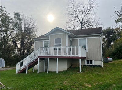 /international/us/52680-summit-avenue-st-clairsville-oh-110119959290/