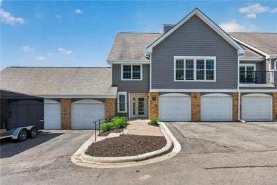 /international/us/5988-chasewood-parkway-minnetonka-mn-110108574903/