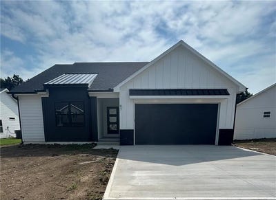/international/us/87-se-461st-road-warrensburg-mo-110100675864/?lang=en