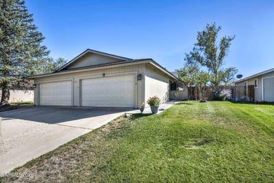 /international/us/1331-kimmerling-road-gardnerville-nv-110120055385/