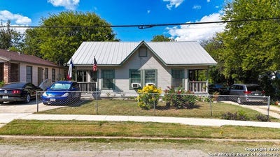 /international/us/1411-w-summit-ave-san-antonio-tx-110096911854/