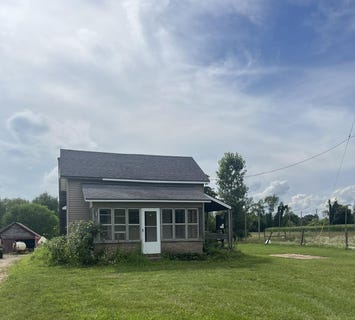 /international/us/1914-6th-street-martin-mi-110101190632/