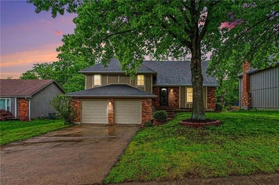 /international/us/536-e-125th-terrace-olathe-ks-110107844796/