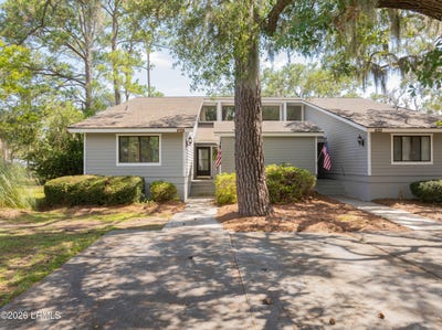 /international/us/23-colony-gardens-road-beaufort-sc-110108938012/