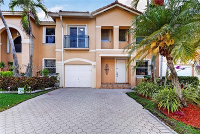 /international/us/2340-nw-161st-ave-pembroke-pines-fl-110108080790/