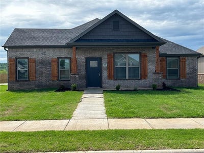 /international/us/682-s-baggett-st-prairie-grove-ar-110099125416/