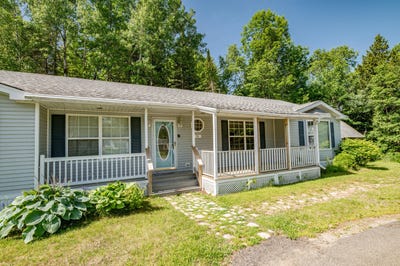 /international/us/20-punky-lane-waterville-me-110101029175/