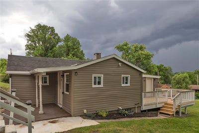 /international/us/121-college-ave-plum-boro-pa-110108770310/