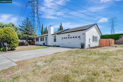 /international/us/1771-schooner-way-pittsburg-ca-110099157834/?lang=zh-tw