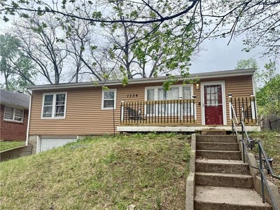 /international/us/1334-cheyenne-street-leavenworth-ks-110107611535/