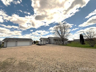 /international/us/n7474-white-clover-road-manawa-wi-110108238596/