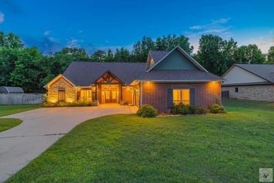 /international/us/52-chester-field-cir-texarkana-tx-110108662937/