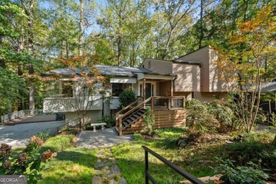 /international/us/3467-shawnee-trail-se-smyrna-ga-110108129716/