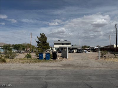 /international/us/664-spring-road-indian-springs-nv-110098967912/
