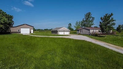 /international/us/38686-jingo-road-lacygne-ks-110099718393/