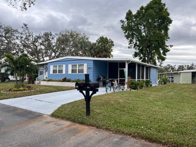 /international/us/5872-camelot-drive-south-sarasota-fl-110101516290/