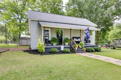/international/us/3-clay-street-liberty-sc-110108489526/