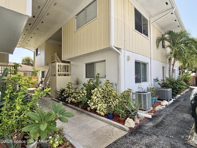 /international/us/419-ocean-avenue-melbourne-beach-fl-110104513951/