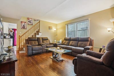 /international/us/405-w-scott-ave-rahway-city-nj-110099883948/