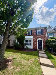 /international/us/13-dartmouth-way-north-brunswick-nj-110110087751/