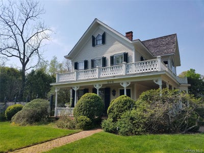 /international/us/375-hill-street-southampton-ny-110108632716/