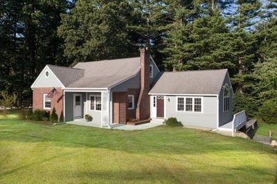 /international/us/461-maple-st-franklin-ma-110106955955/