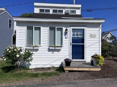 /international/us/470-winnacunnet-road-hampton-nh-110108536406/