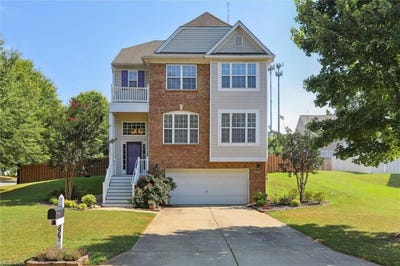 /international/us/5967-erin-leigh-drive-gloucester-va-110101065802/