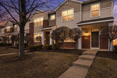/international/us/9532-scott-circle-n-brooklyn-park-mn-110107341424/